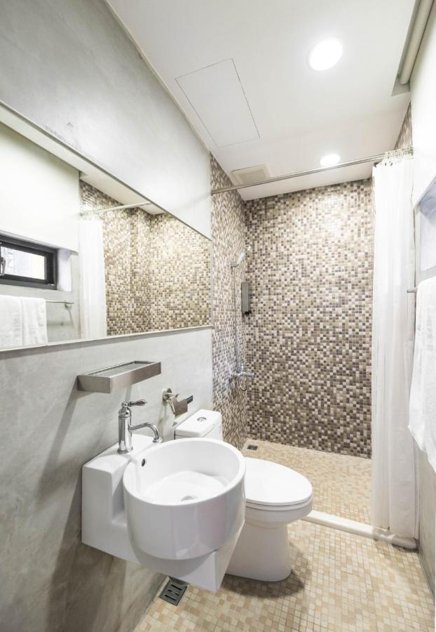 Hotel 在家行旅 中山館 à Taipei Extérieur photo